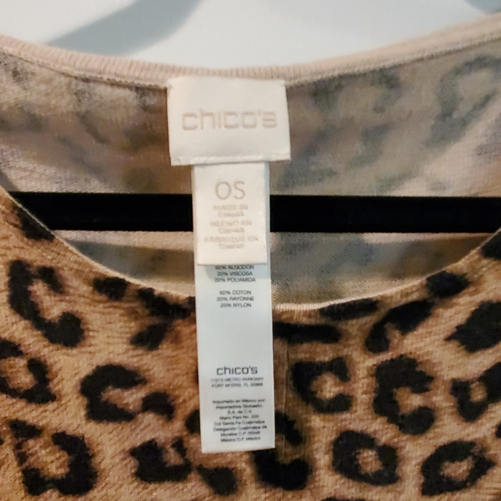 Clothes - Picture 2 of 4
